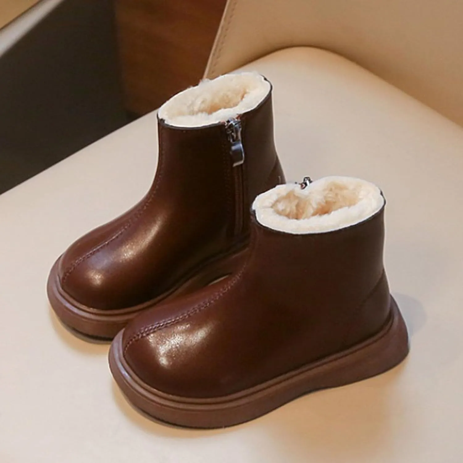 Girl Snow Shoes Plush Lined Side Zipper Ankle Boots Baby Non Slip Walking Shoes Round Toe Leather Flat Hiking Shoes
