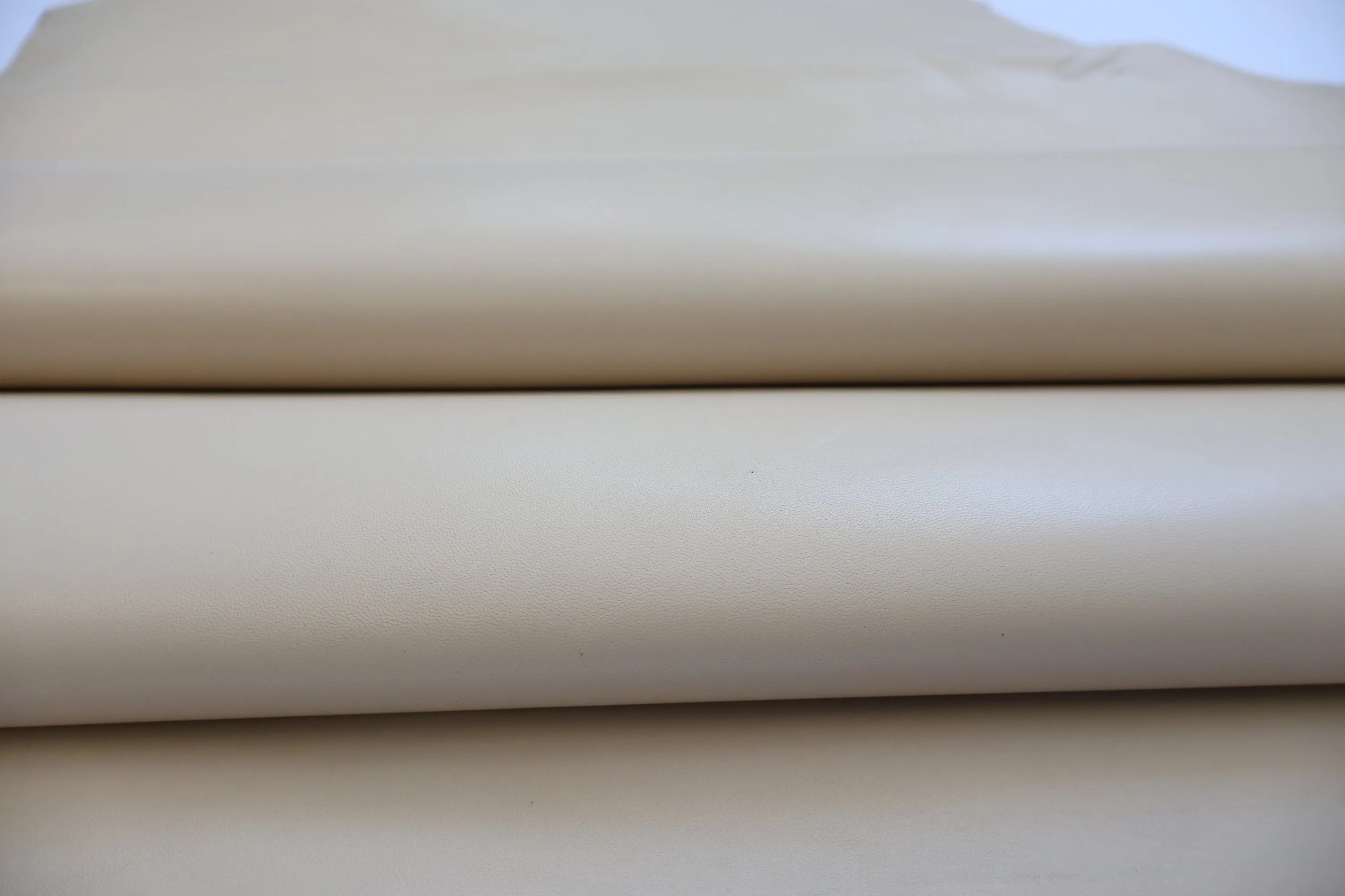 Sheep genuine leather color cream, lambskin nappa leather hide for crafts, thick. 1,0mm (2 1/2oz)